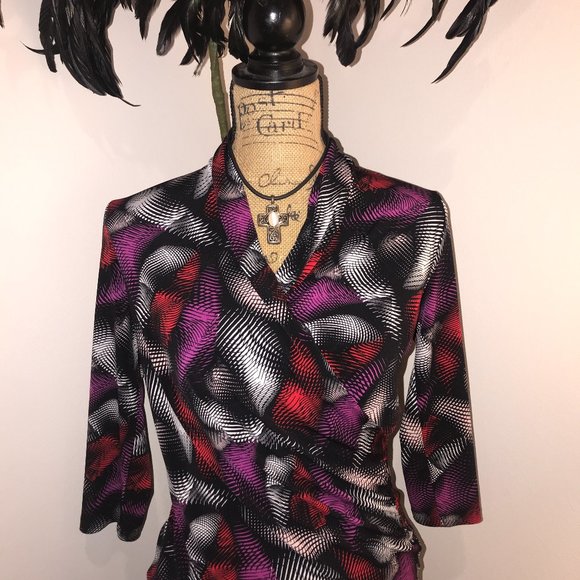 Vince Camuto Multi Color Design Front Wrap Top - Picture 1 of 8